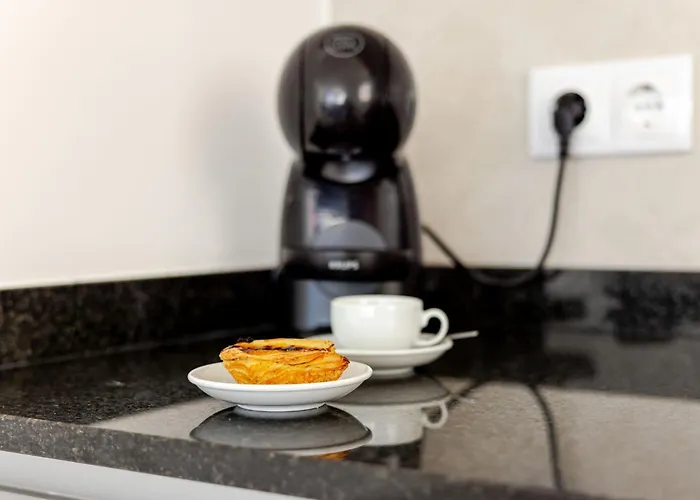 Vale Nature - By Sch - H