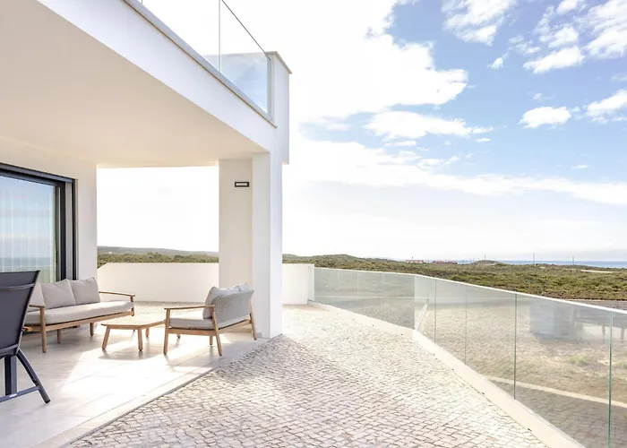 Vale Nature - By Sch - H Nazaré